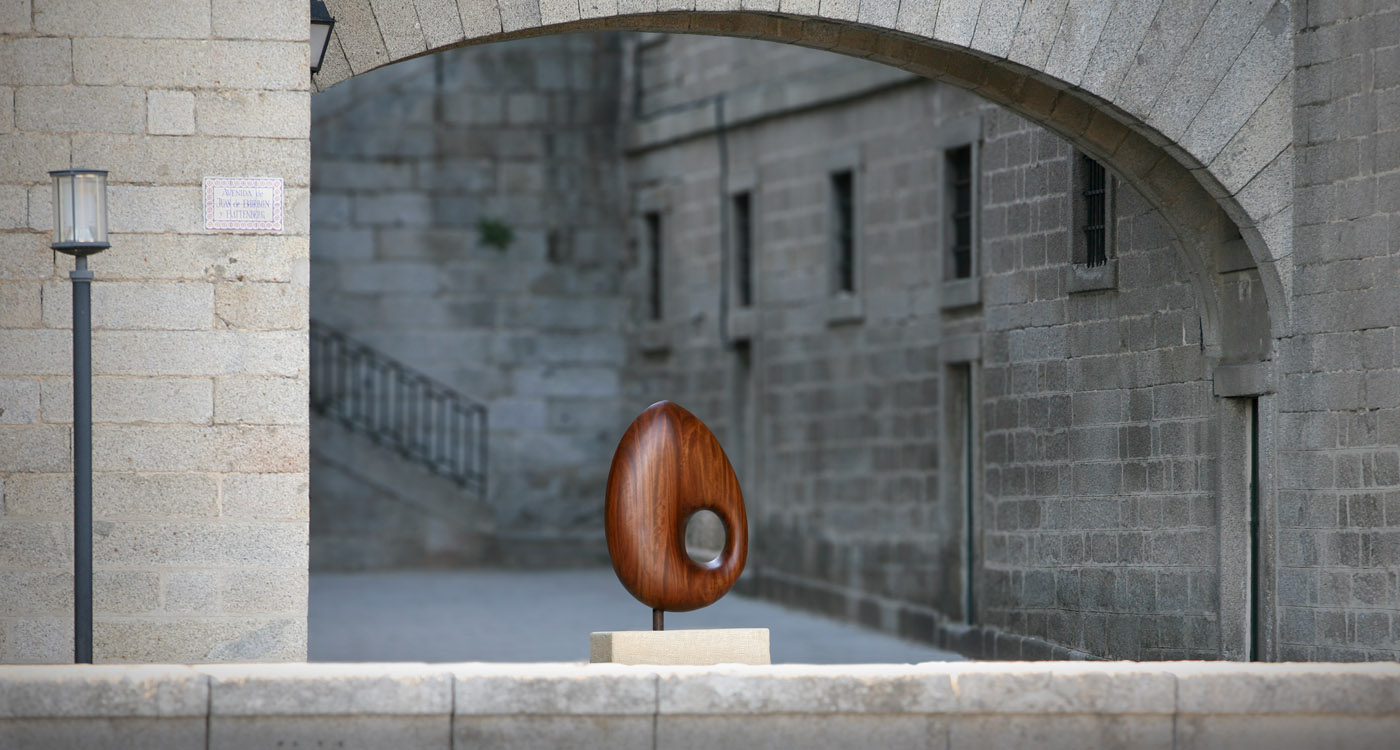 Escultura pública de Jorge Palacios en El Escorial